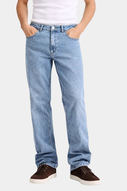 THE COLTON STRAIGHT JEAN
