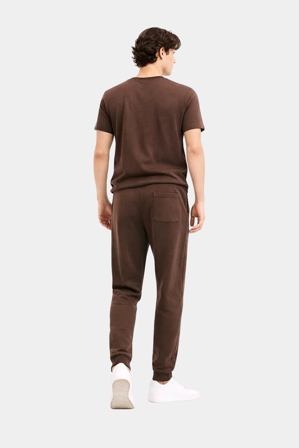 THE WALKER SWEATPANT