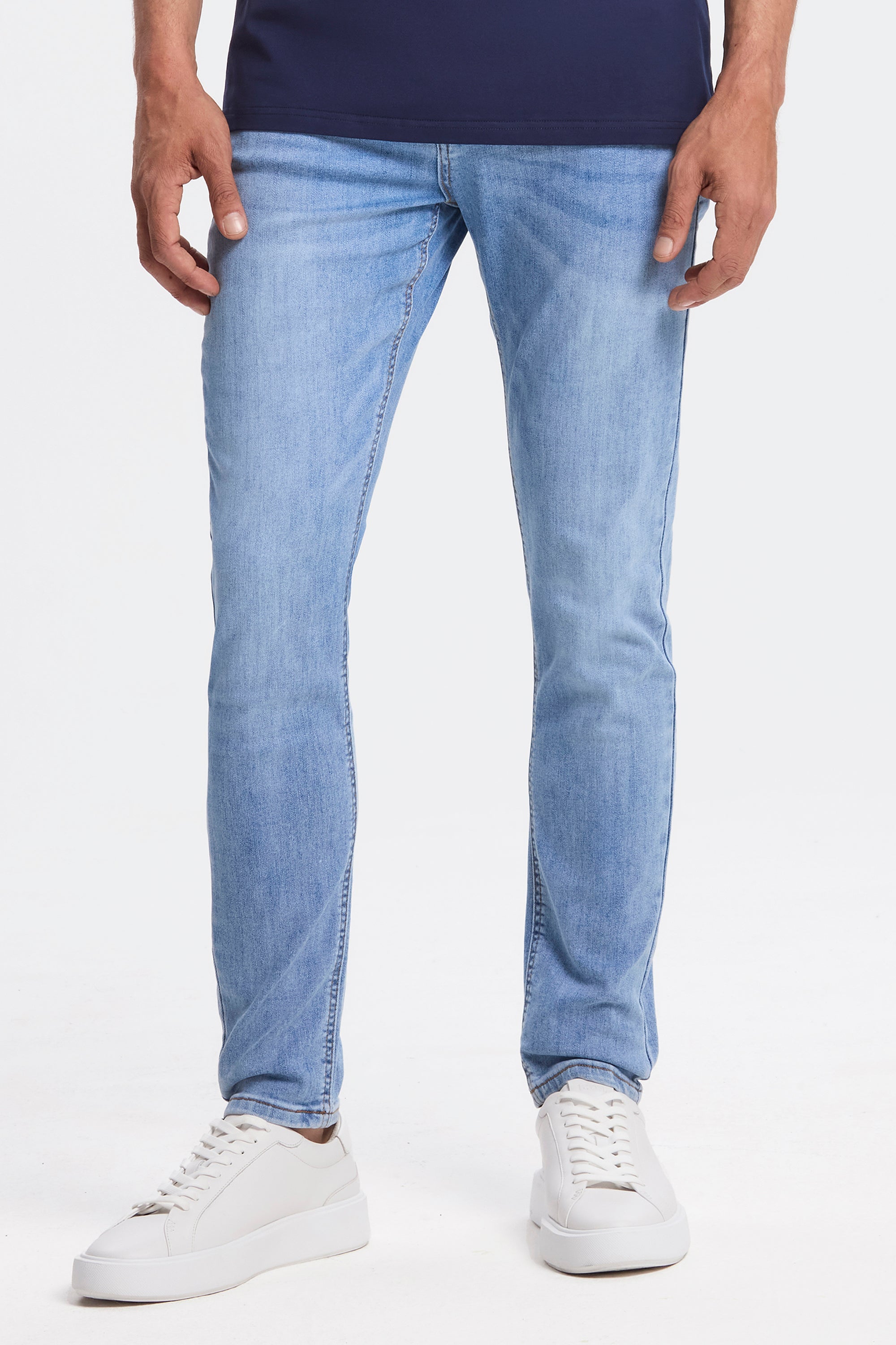THE HUNTER STRETCH JEAN