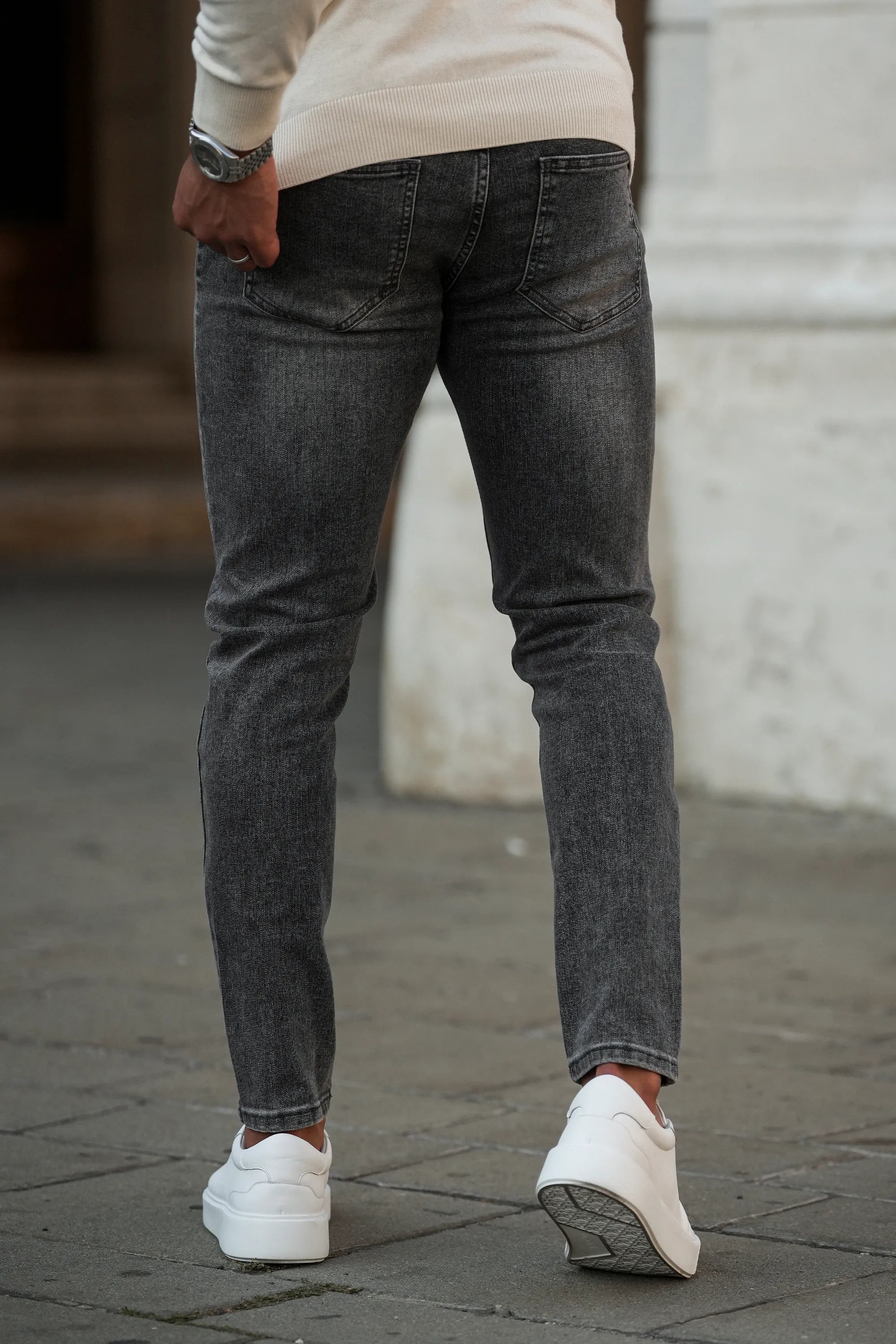 THE HUNTER STRETCH JEAN